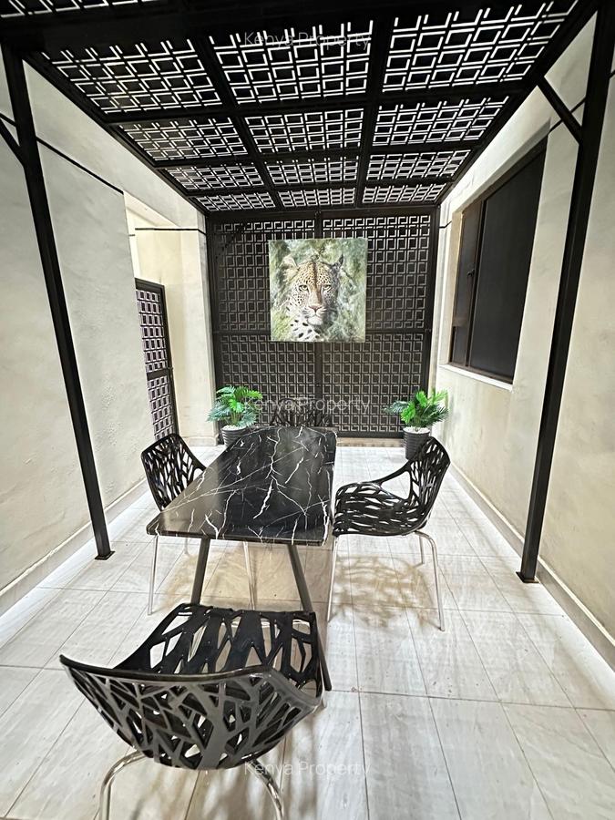 2 Bed Apartment with Swimming Pool at Othaya Road - 18