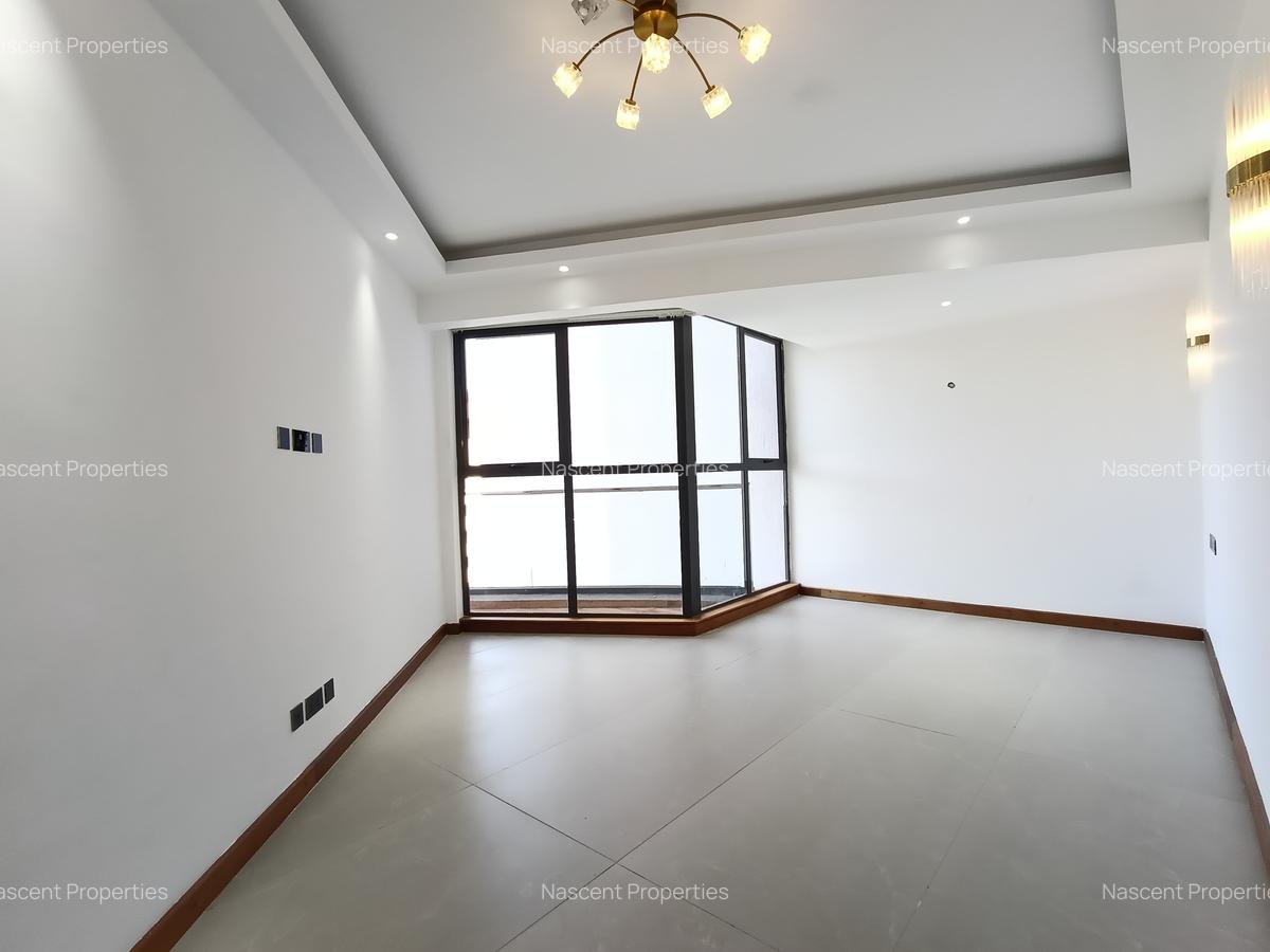 3 Bed Apartment with En Suite in Riverside - 7