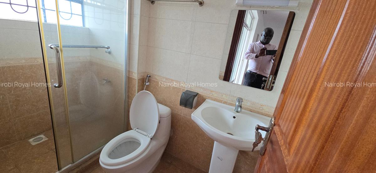2 Bed Apartment with Borehole at Kilimani - 12