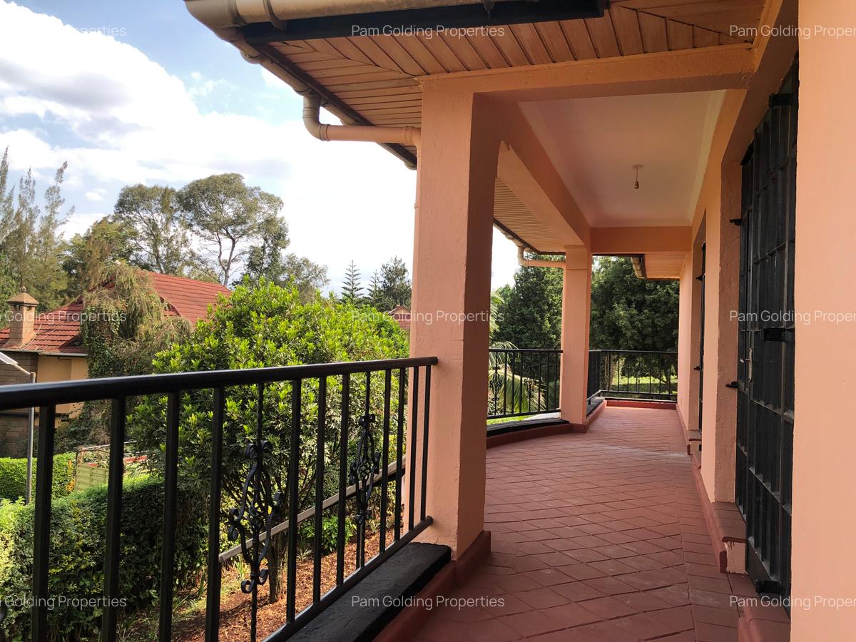 4 Bed House with En Suite in Runda - 20