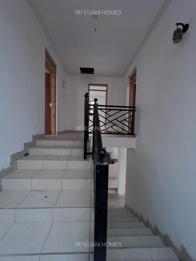 4 Bed Villa with En Suite at Rimpa - 13