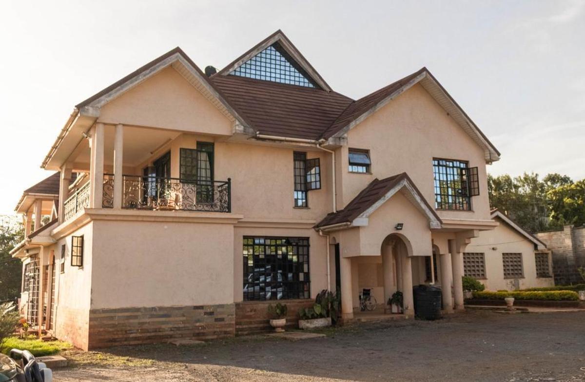 7 Bed House with En Suite in Runda - 8