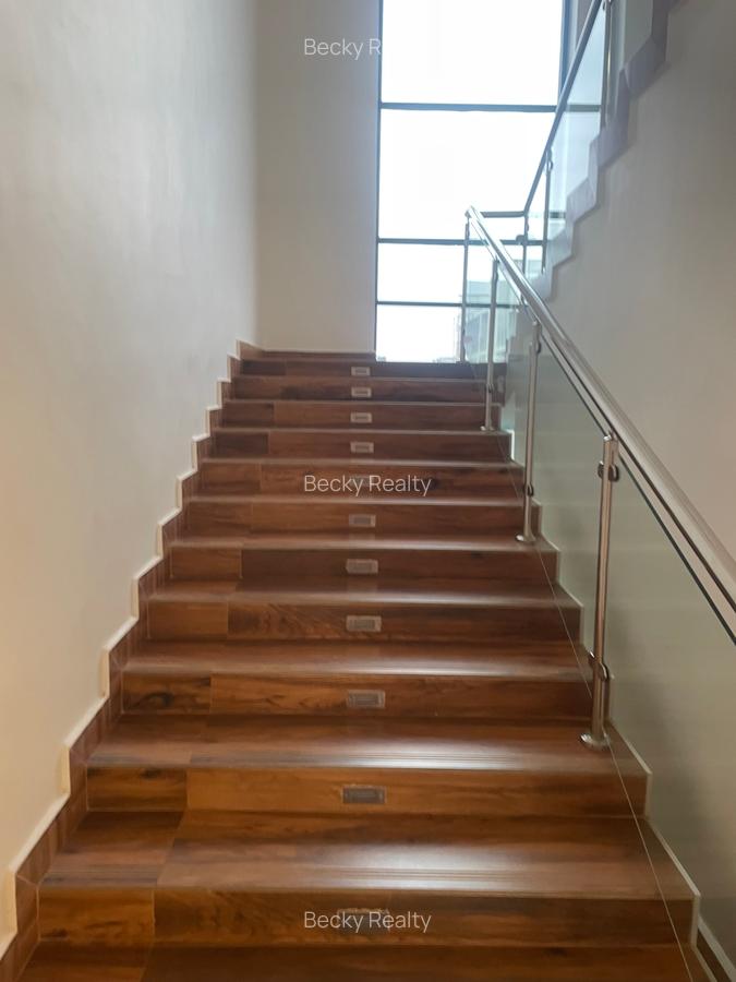 4 Bed House with En Suite in Tatu City - 10