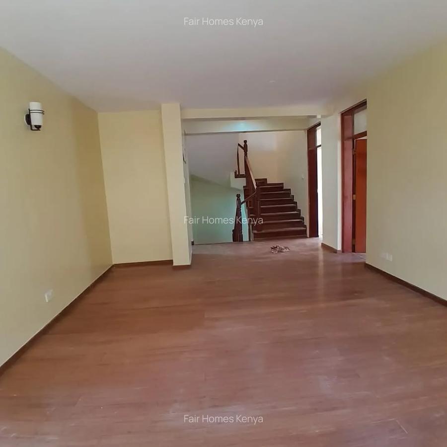 5 Bed Townhouse with En Suite at Amboseli Road - 9
