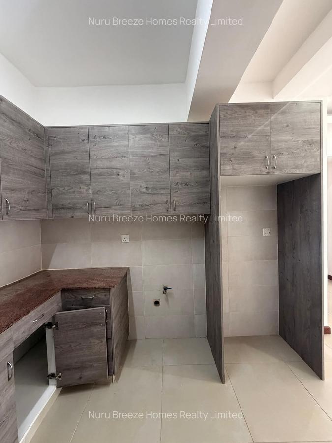 2 Bed Apartment with En Suite in Westlands Area - 18