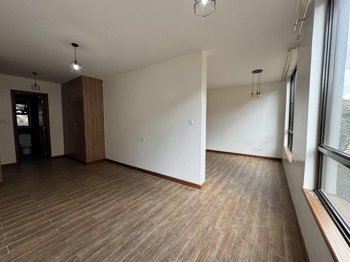 1 Bed Apartment with En Suite in Kilimani - 6