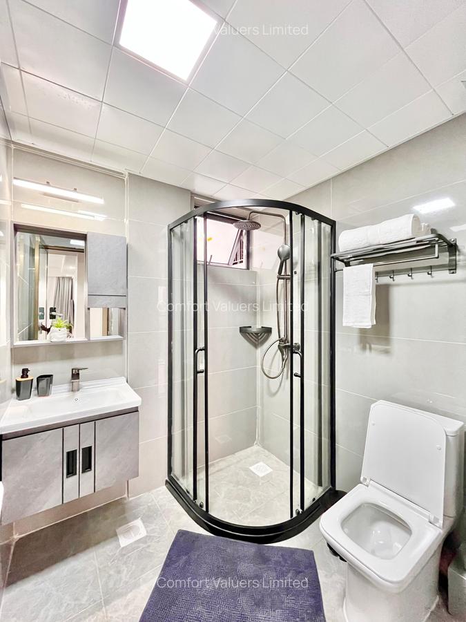 Serviced 2 Bed Apartment with En Suite at Riverside Drive - 15