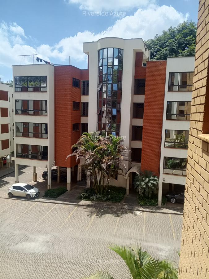 Serviced 2 Bed Apartment with En Suite at Arboretum - 1