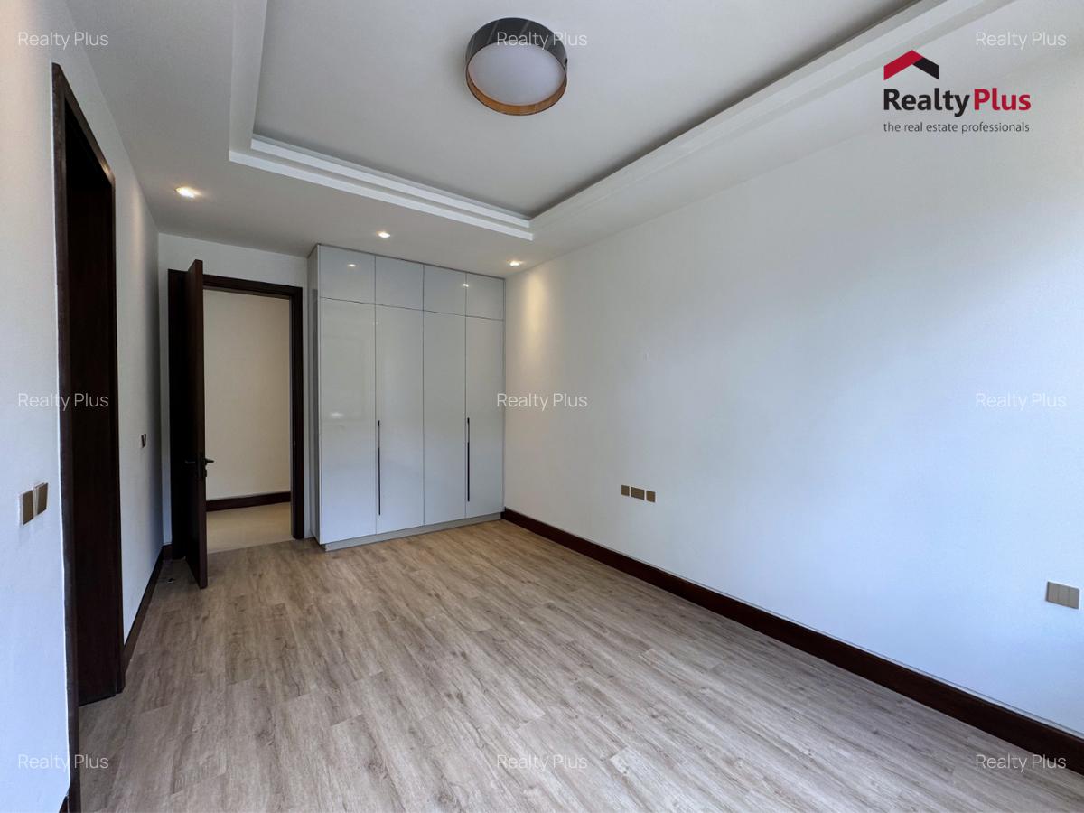 6 Bed Villa with En Suite at Peponi Road - 15