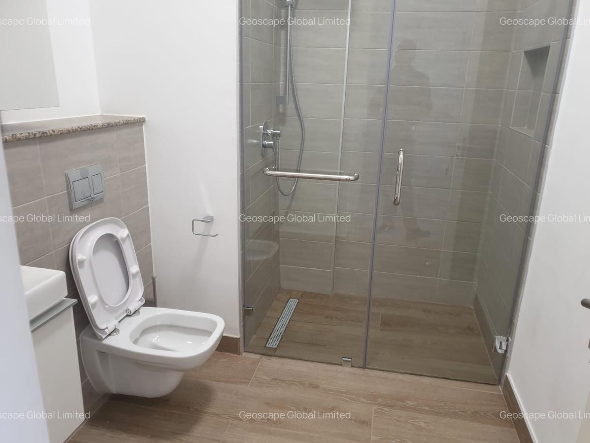 2 Bed Apartment with En Suite in Westlands Area - 2