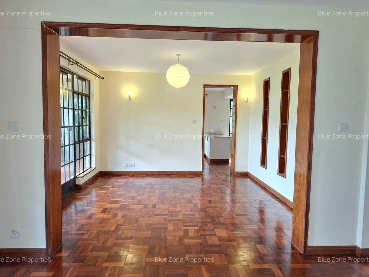 4 Bed Townhouse with En Suite at Off Glory Rd - 7