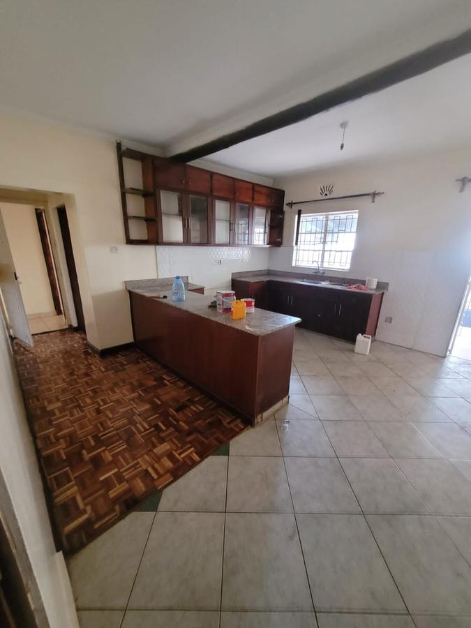 4 Bed House with En Suite in Karen - 8