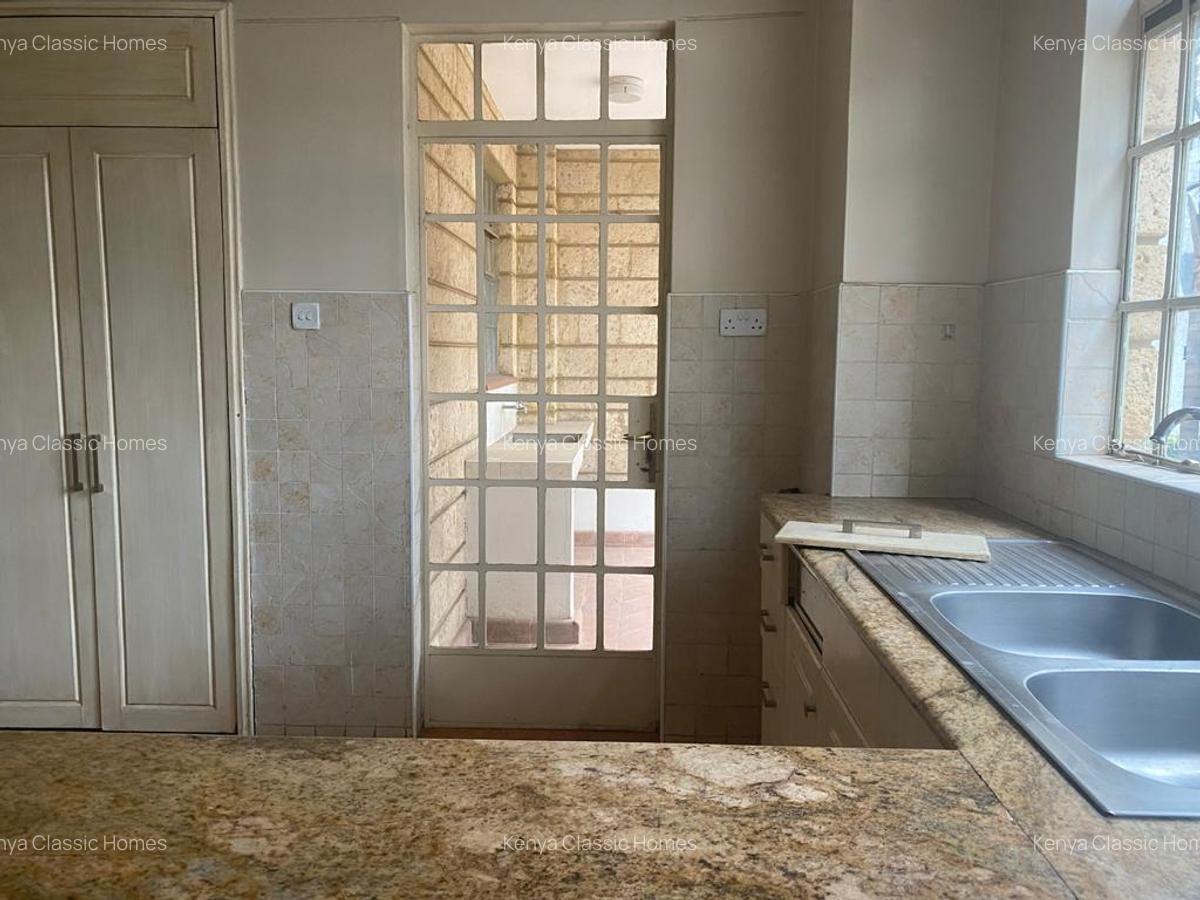 3 Bed Apartment with En Suite at Kilimani - 2