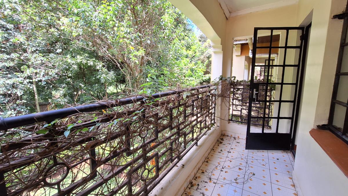 4 Bed Townhouse with En Suite in Lavington - 8