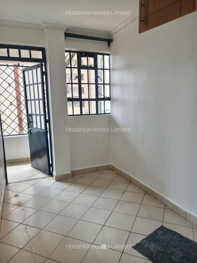 Serviced 3 Bed Apartment with En Suite in Kileleshwa - 12