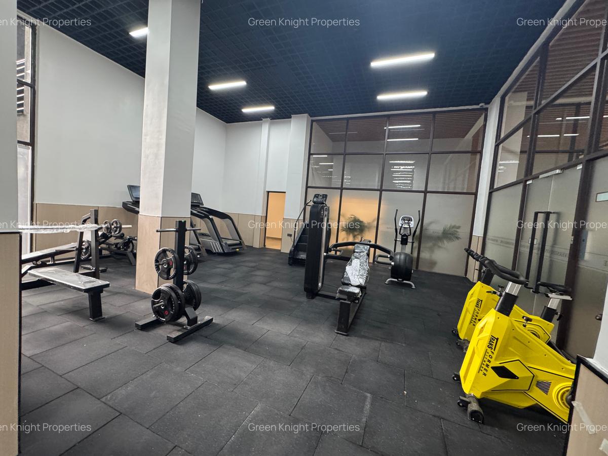 Serviced 2 Bed Apartment with En Suite in Riverside - 12