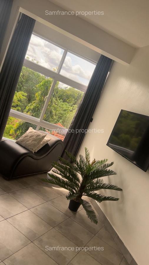 2 Bed Apartment with En Suite at Greenwood - 5