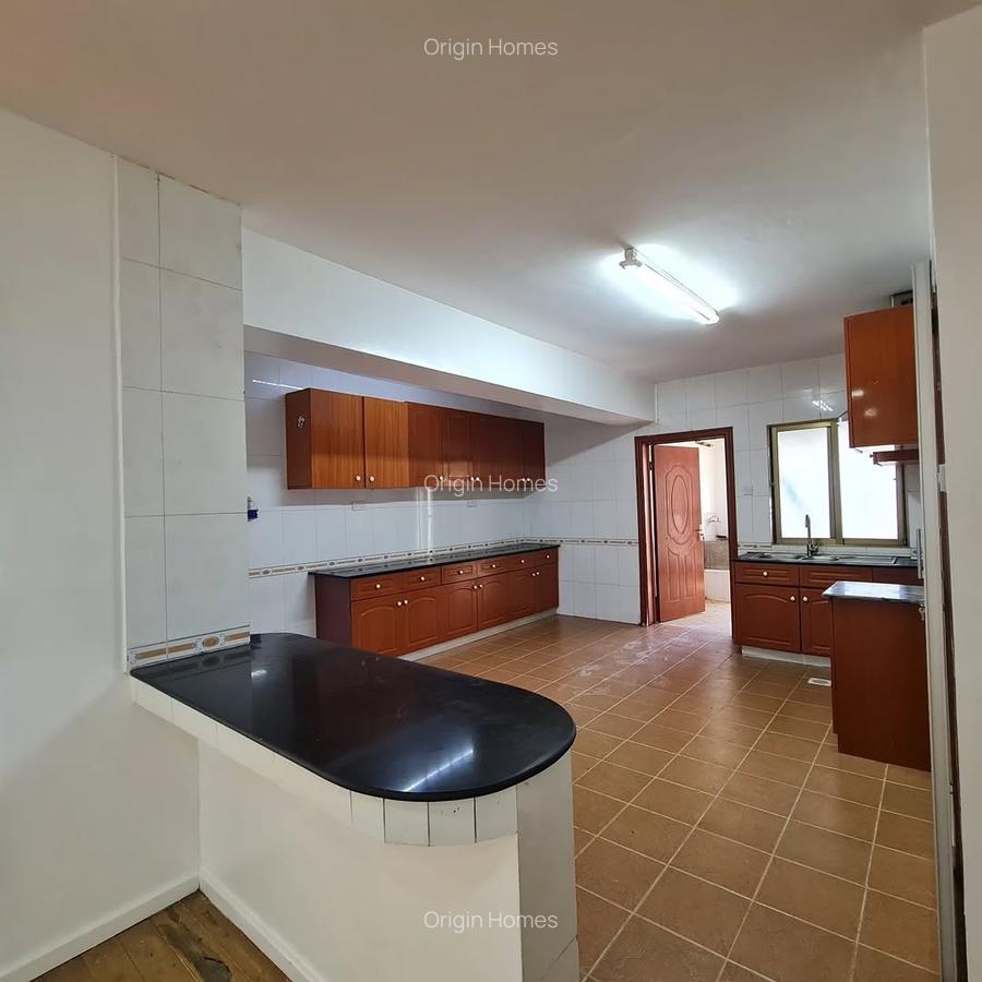 4 Bed Apartment with En Suite at Lavington - 2