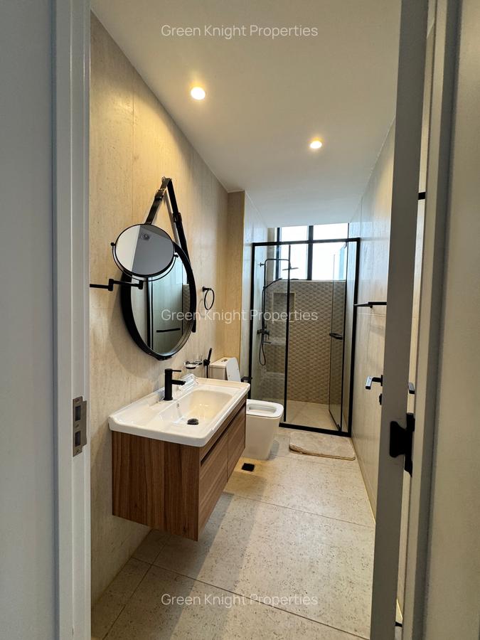 Serviced 2 Bed Apartment with En Suite in Westlands Area - 9