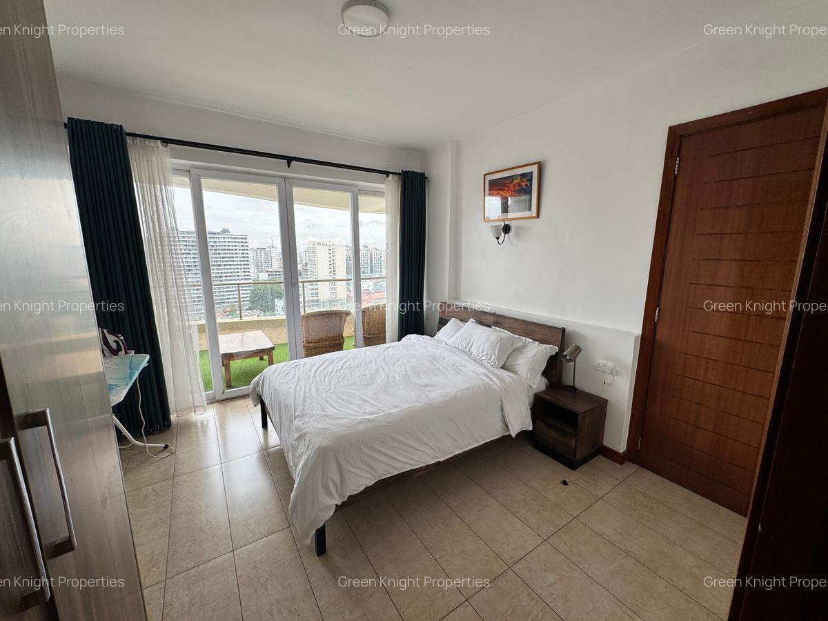 Serviced 2 Bed Apartment with En Suite in Kilimani - 10