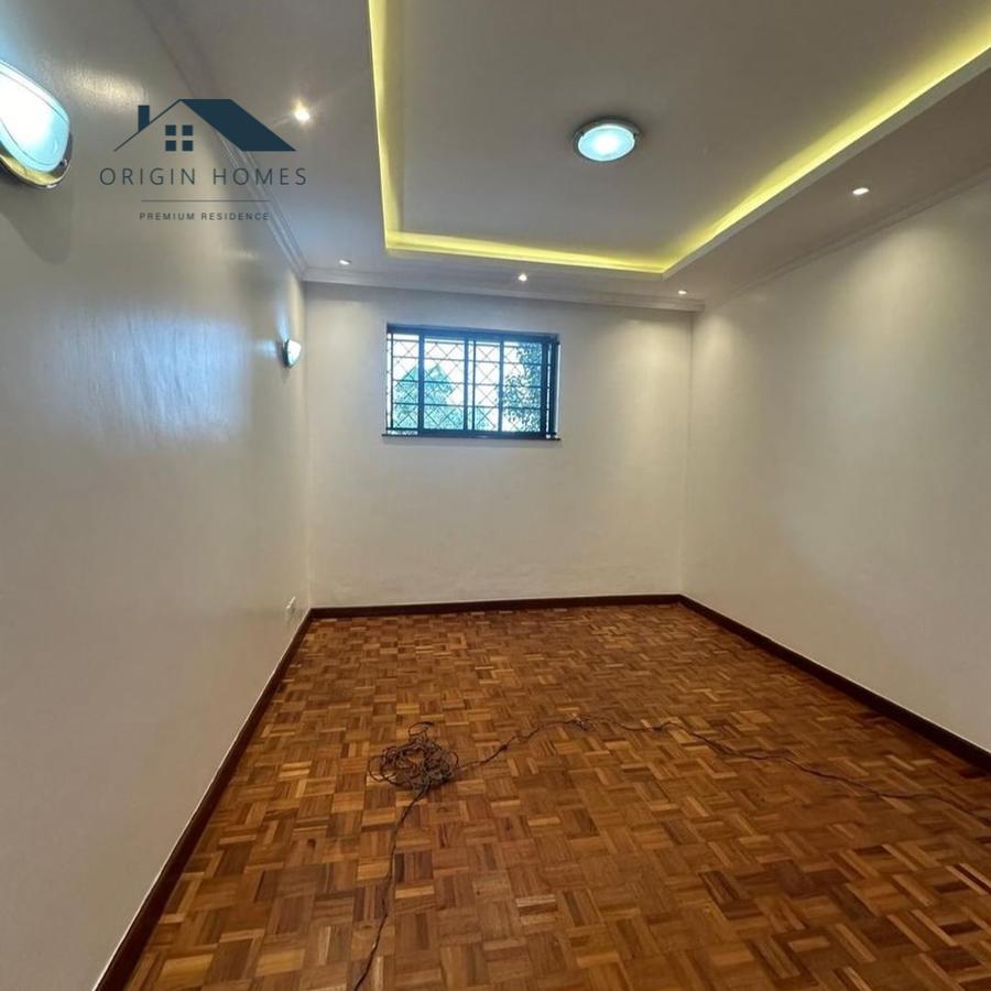 3 Bed Apartment with En Suite at Kilimani - 9