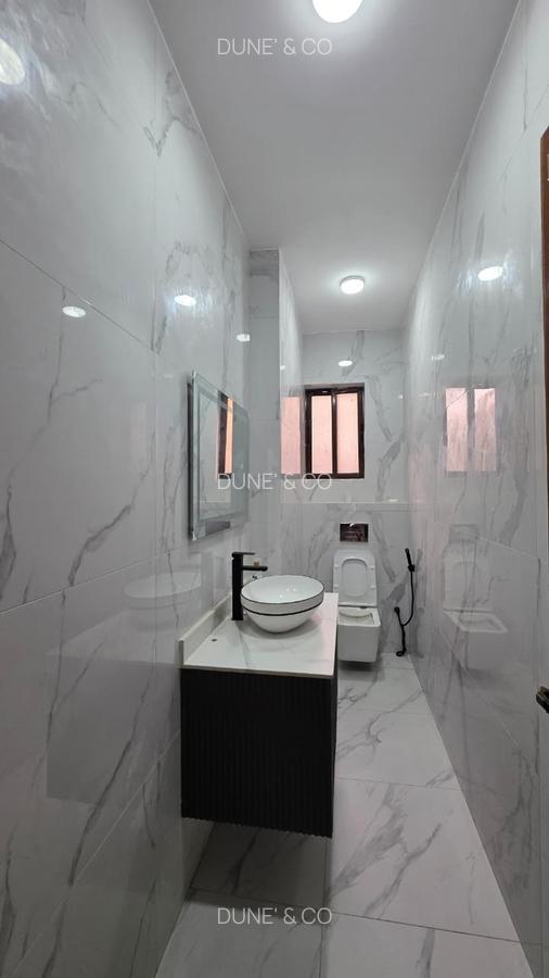 Furnished 4 Bed Apartment with En Suite in Kileleshwa - 11
