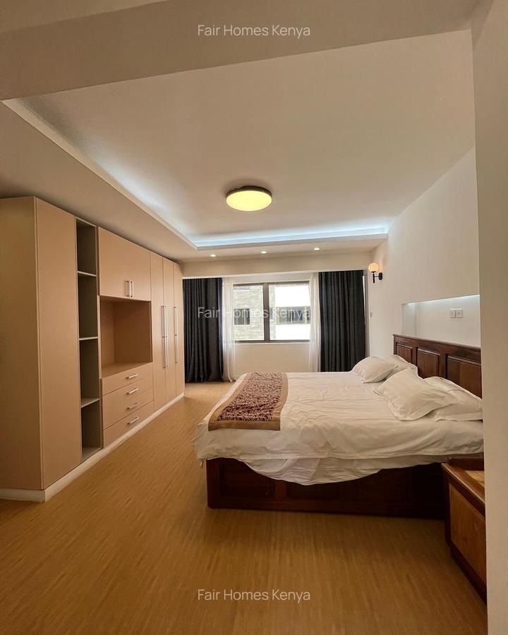 3 Bed Apartment with En Suite at Hatheru Road - 13