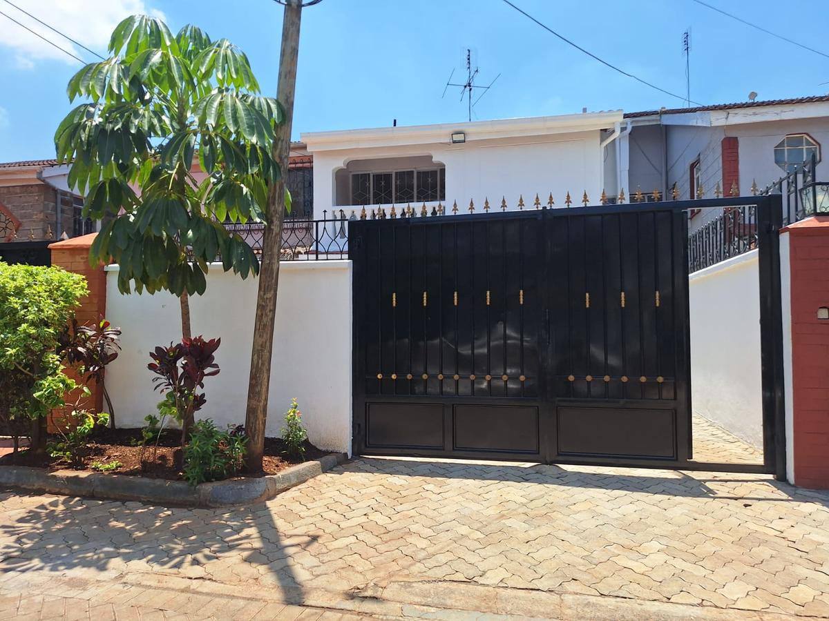 4 Bed Townhouse with Staff Quarters in Lavington - 2