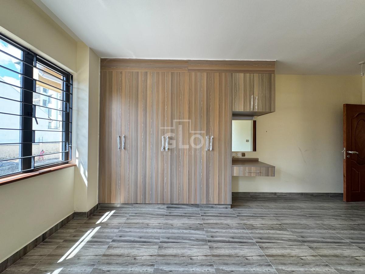 4 Bed Townhouse with En Suite in Kileleshwa - 17