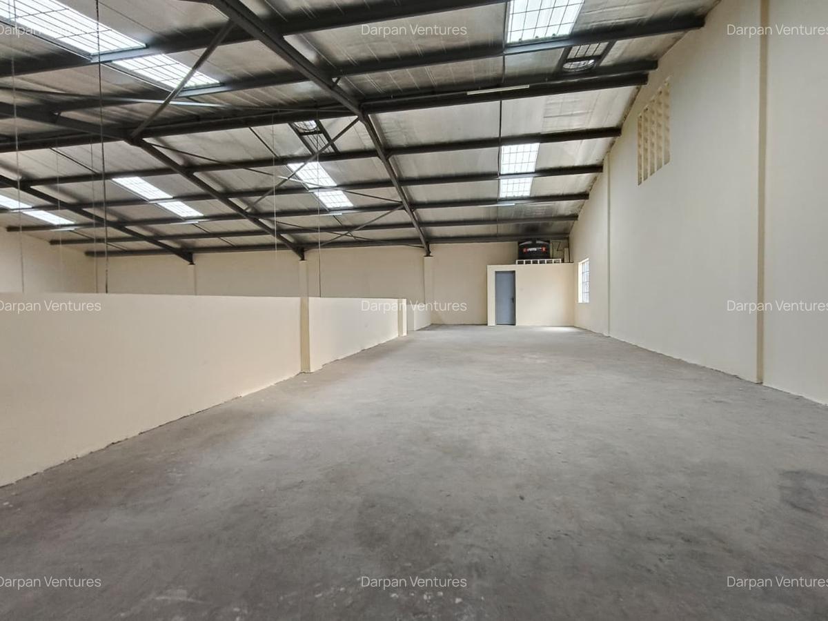 7,637 ft² Warehouse with Service Charge Included in Ruaraka - 8