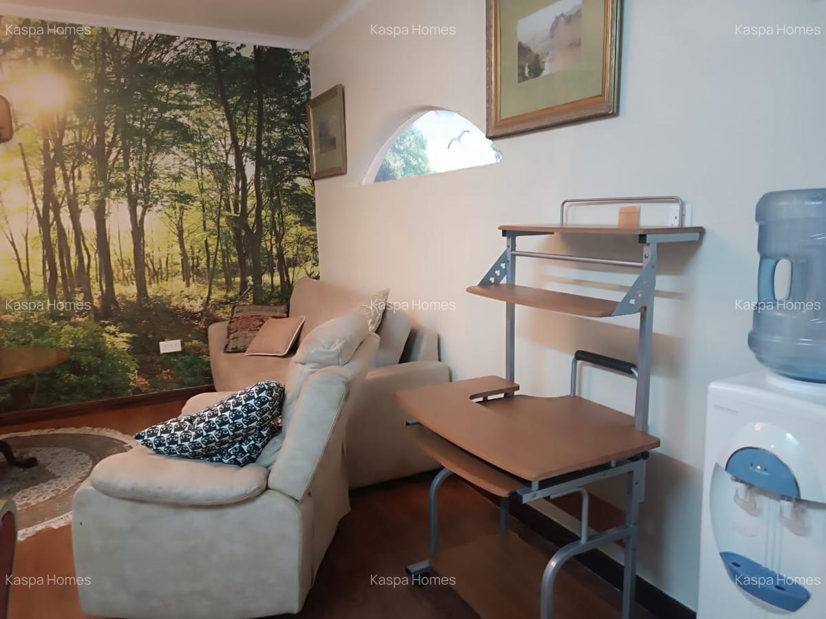 3 Bed House with En Suite in Karen - 2