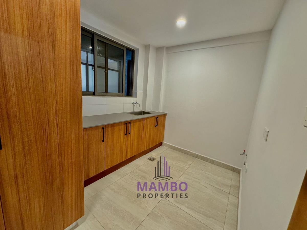 3 Bed Apartment with En Suite at Rhapta Rd - 8