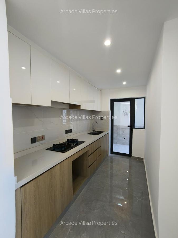 2 Bed Apartment with En Suite in Riara Road - 3