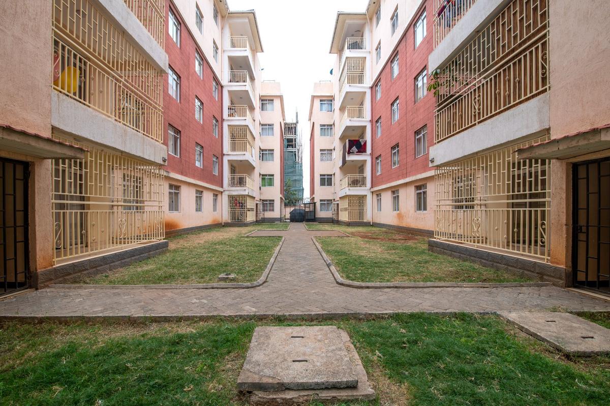 2 Bed Apartment with En Suite in Syokimau - 17