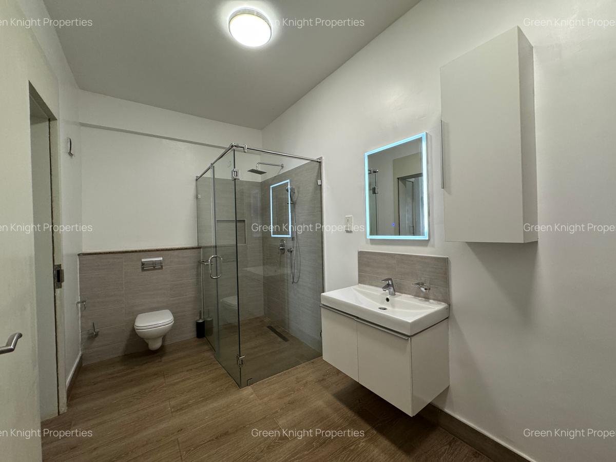 Serviced 3 Bed Apartment with En Suite in Westlands Area - 8