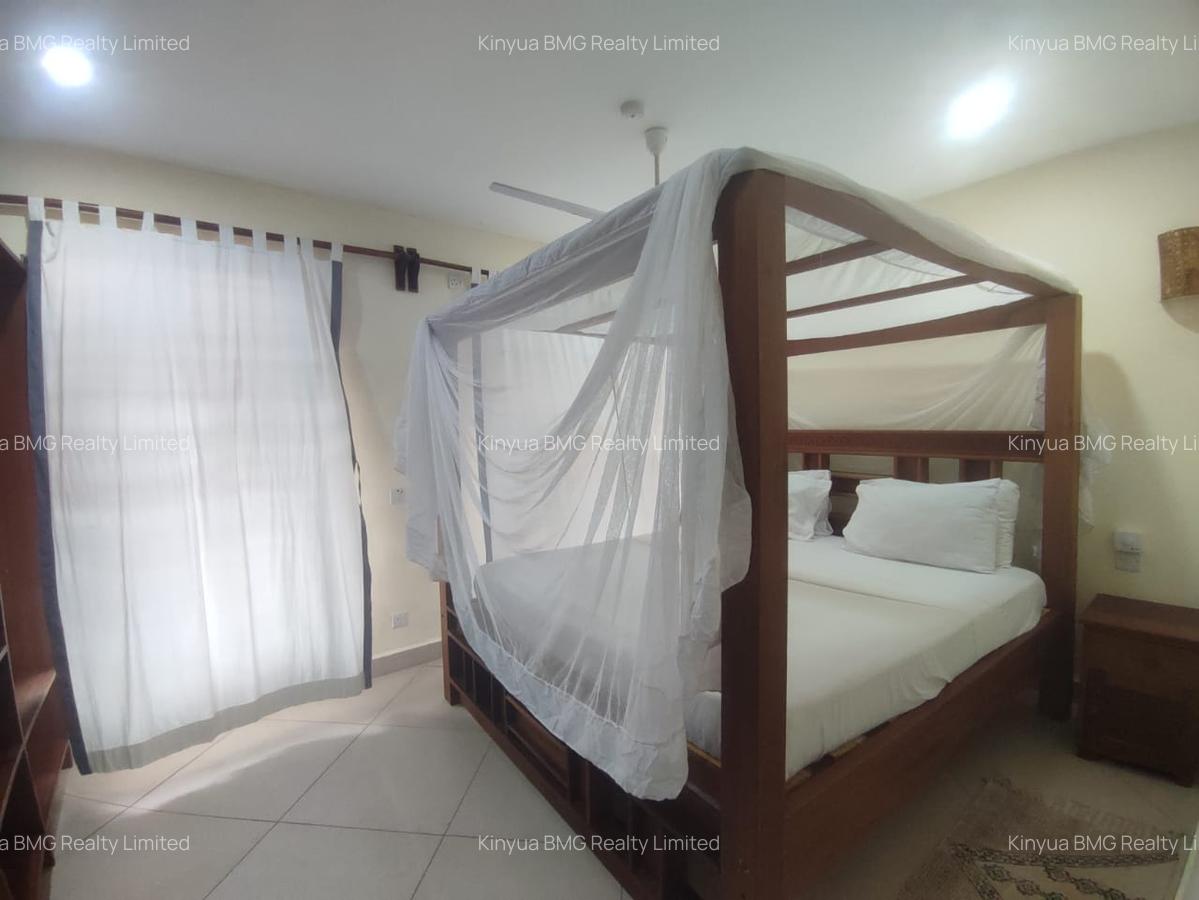 Serviced 3 Bed Apartment with En Suite in Malindi - 3