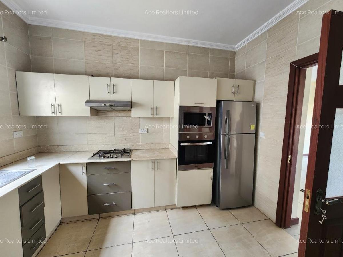 2 Bed Apartment with En Suite at Mvuli Road - 5