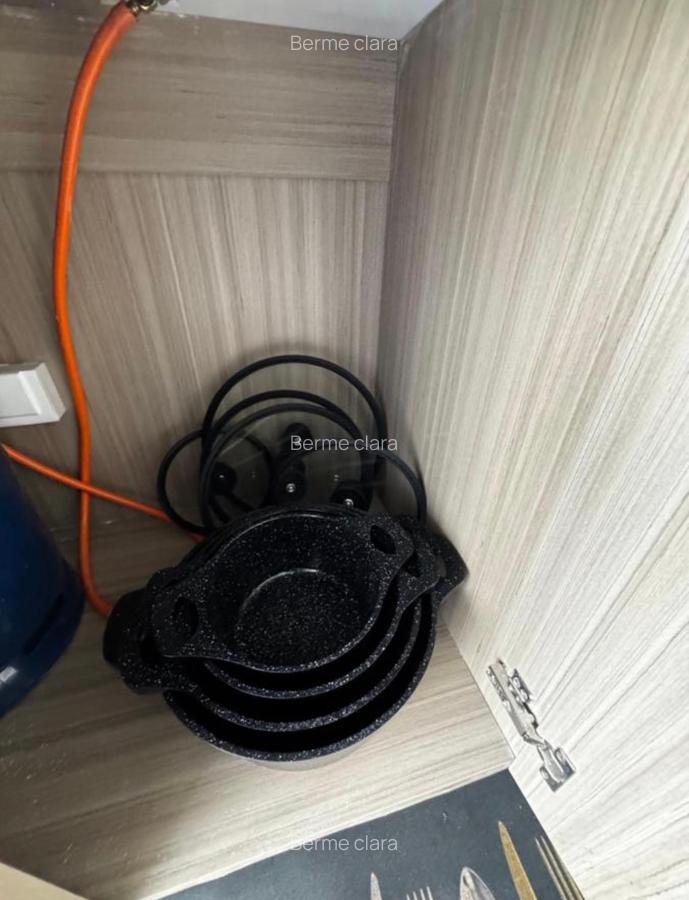 Serviced 2 Bed Apartment with Swimming Pool at Brickford Heights - 12