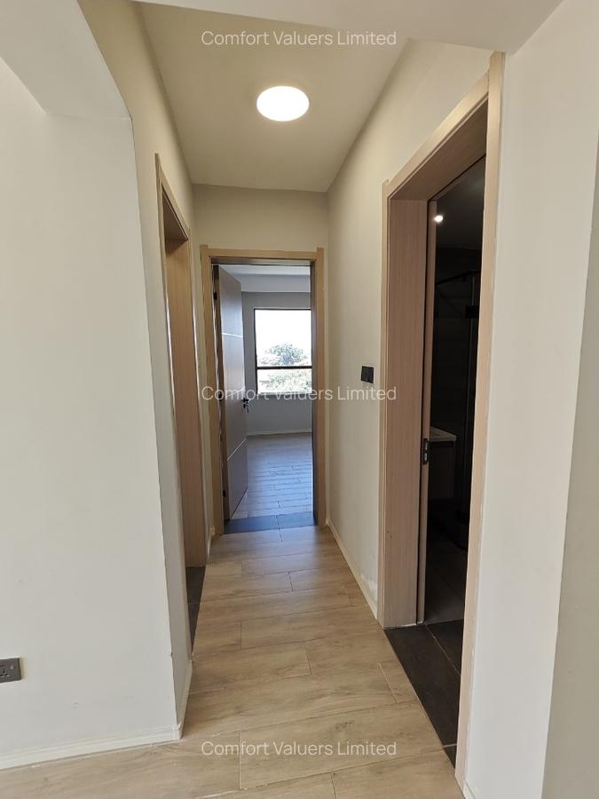 2 Bed Apartment with En Suite at Lavington - 5