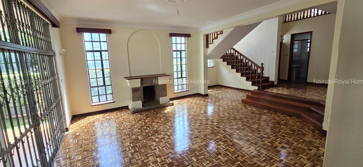 4 Bed Townhouse with En Suite at Lavington Green - 19