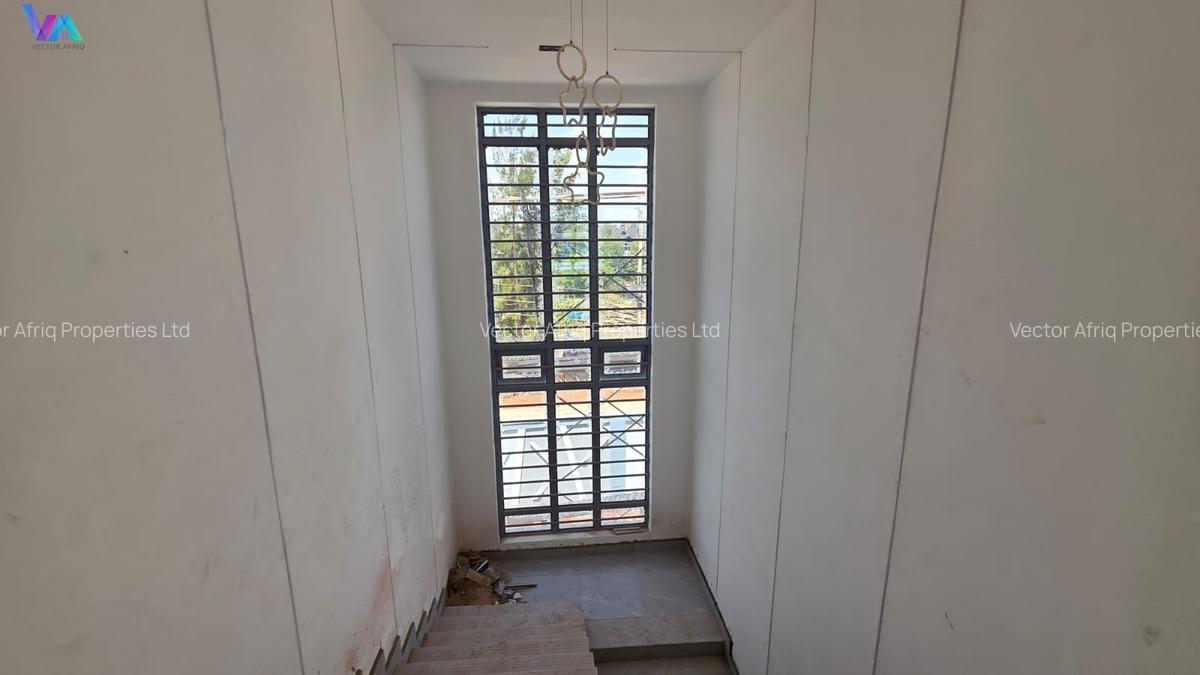 4 Bed Townhouse with En Suite in Ruiru - 13
