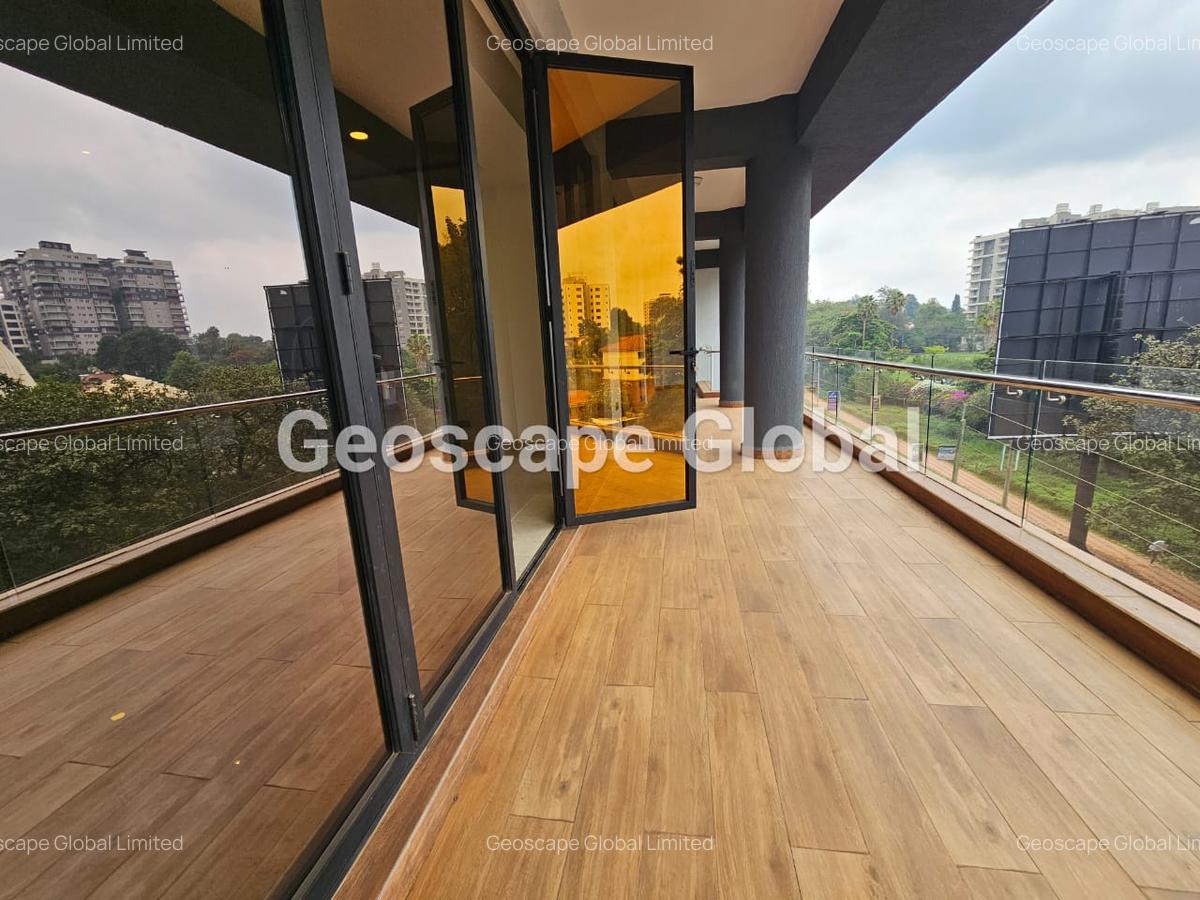 4 Bed Apartment with En Suite in Westlands Area - 3