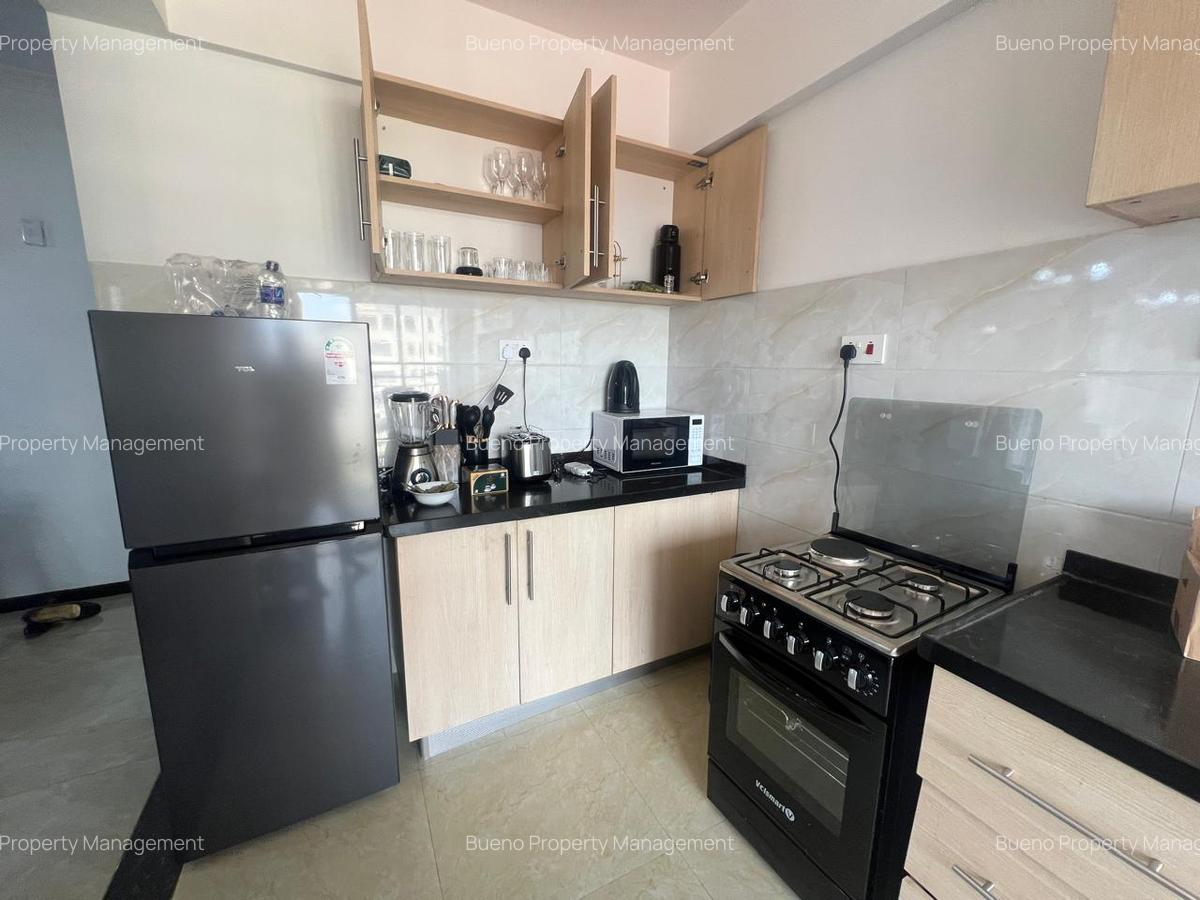 Serviced 2 Bed Apartment with En Suite in Kilimani - 9