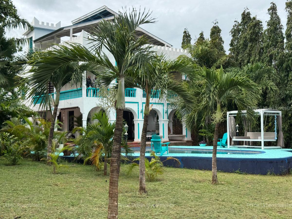 4 Bed House with En Suite at Mtwapa Creek Aloo Drive - 3