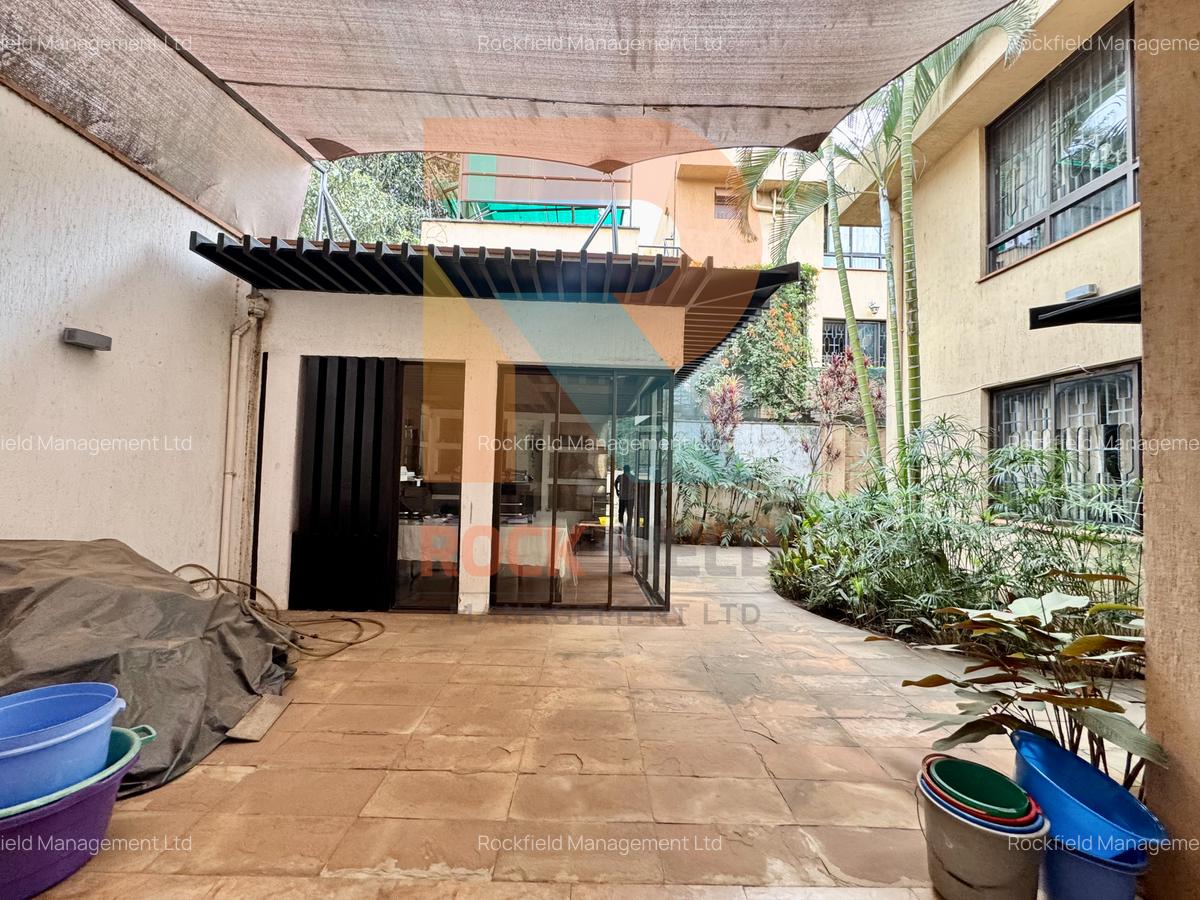 4 Bed Townhouse with En Suite at Peponi Road - 19
