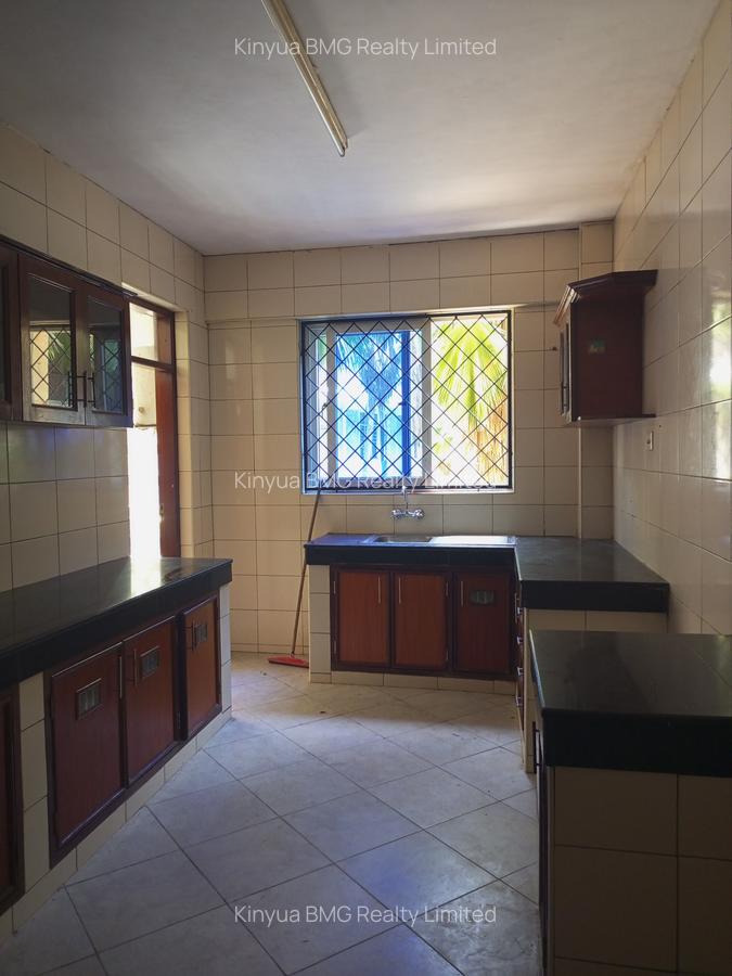 Serviced 3 Bed Apartment with En Suite at Beach Road - 4