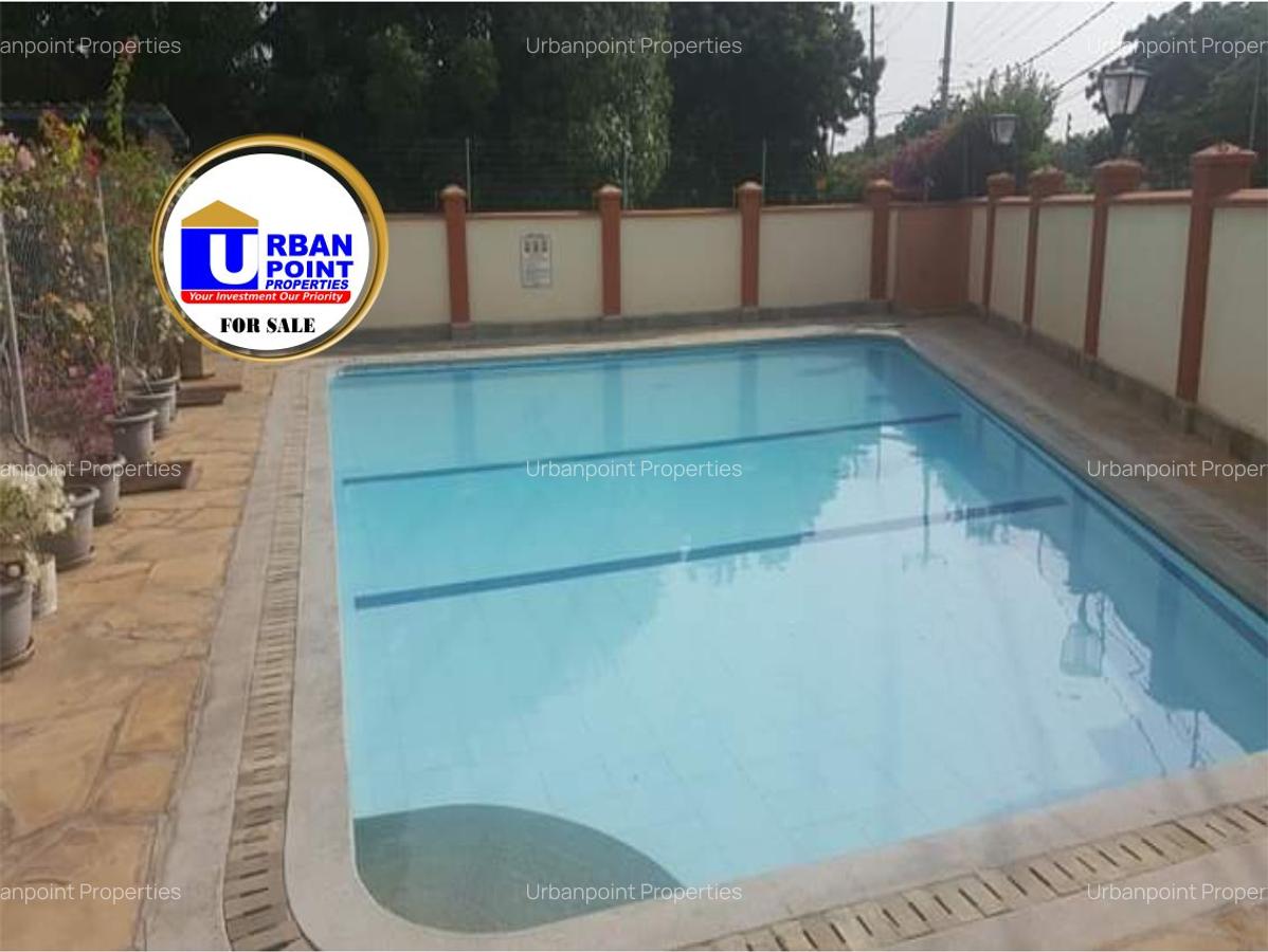 3 Bed Apartment with En Suite in Nyali Area - 2