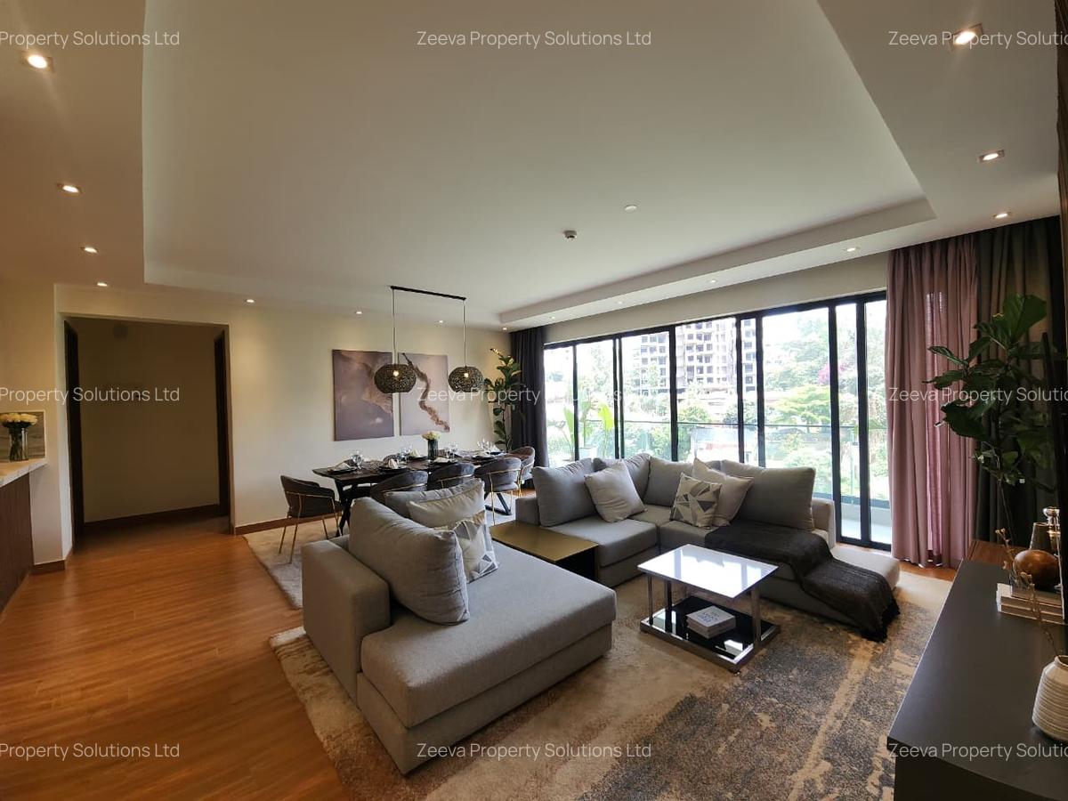 3 Bed Apartment with En Suite in Riverside - 1