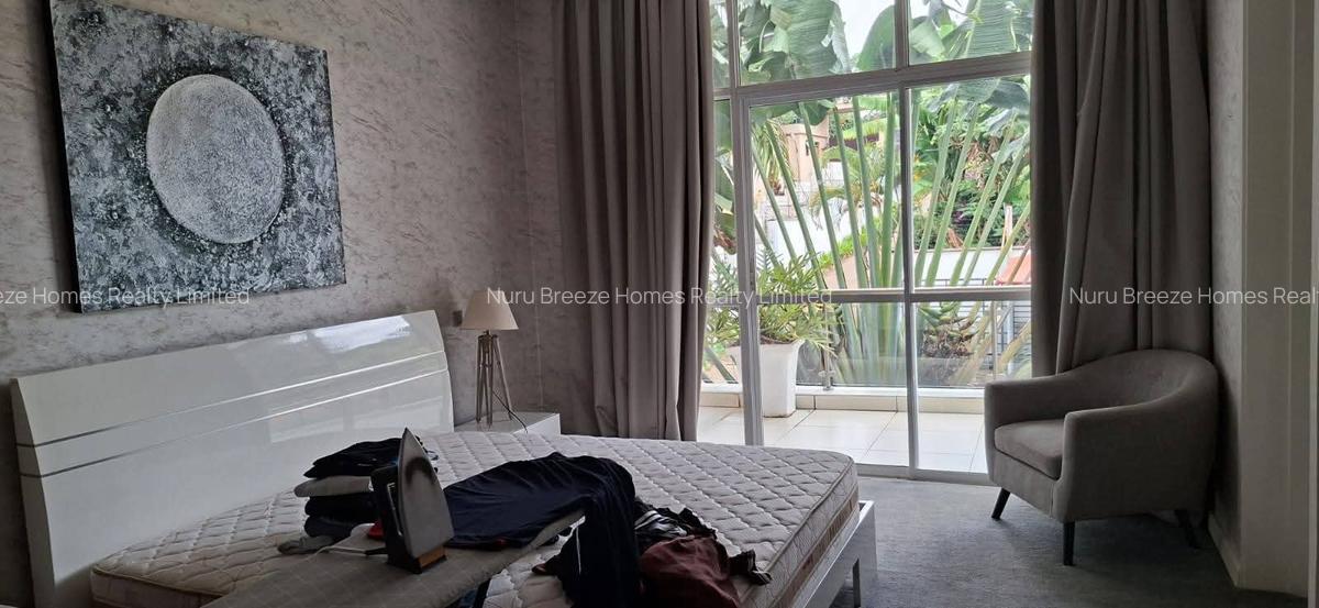 4 Bed Townhouse with En Suite in Spring Valley - 11