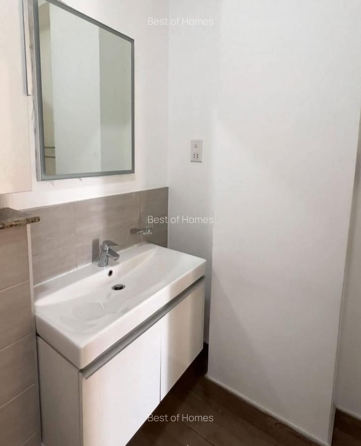 2 Bed Apartment with En Suite in Westlands Area - 8